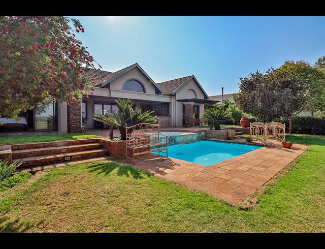 3 BEDROOM HOUSE SOLD IN THE COVES